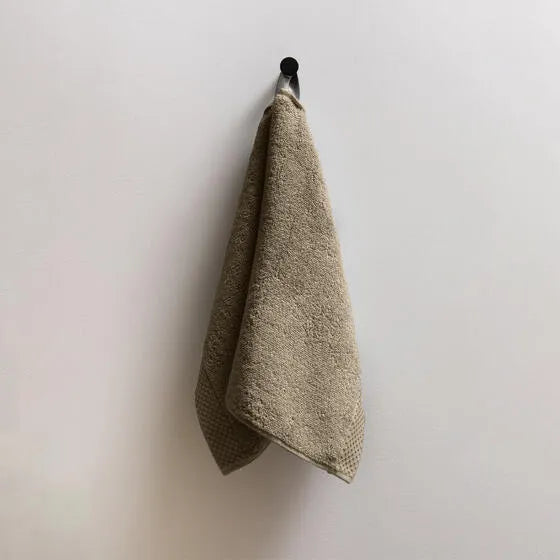 Luxe khaki Florence gastendoeken (3 stuks) van 100% GOTS-katoen, 600 g/m², hoge kwaliteit, zacht en absorberend.