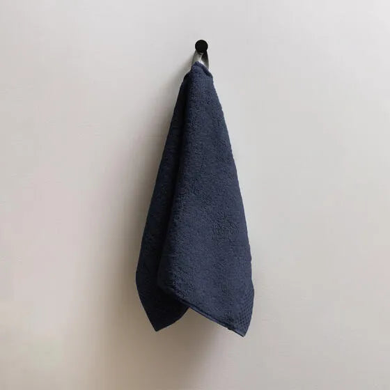 Luxe marineblauw Florence gastendoeken (3 stuks) van 100% GOTS-katoen, 600 g/m², hoge kwaliteit, zacht en absorberend.