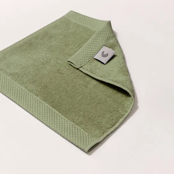 Luxe groen Florence gezichtsdoeken (4 stuks) van 100% GOTS-katoen, 600 g/m², hoge kwaliteit, zacht en absorberend.