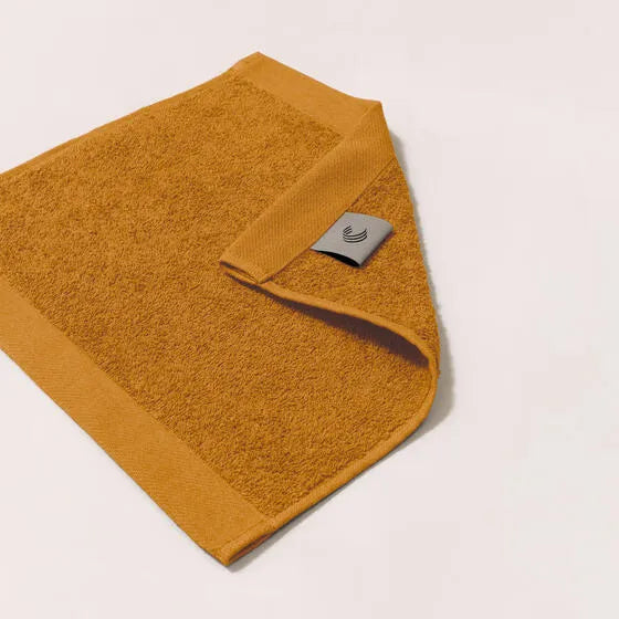 Duurzame honing Luna gezichtsdoek (4 stuks) van 67% gerecycled katoen en 33% polyester, 500 g/m², hoge kwaliteit, zacht, absorberend en sneldrogend.